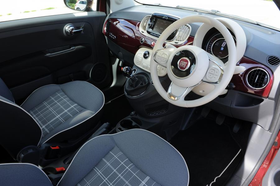 Торпедо Fiat 500 (312) 2015 года  (UK) (фото 23 из 38)